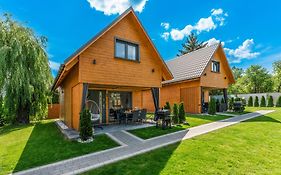 Domki Dream Home Z Tarasem I Ogrodem, Szybkim Wi-Fi 600Mb I Vod, Parking Free Ev